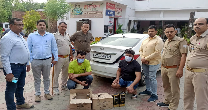 सस्ती शराब का शौक पड़ रहा मंहगा, दिल्ली से शराब ला रहे 7 लोग तस्करी के आरोप में गिरफ्तार सस्ती शराब का शौक पड़ रहा मंहगा, दिल्ली से शराब ला रहे 7 लोग तस्करी के आरोप में गिरफ्तार